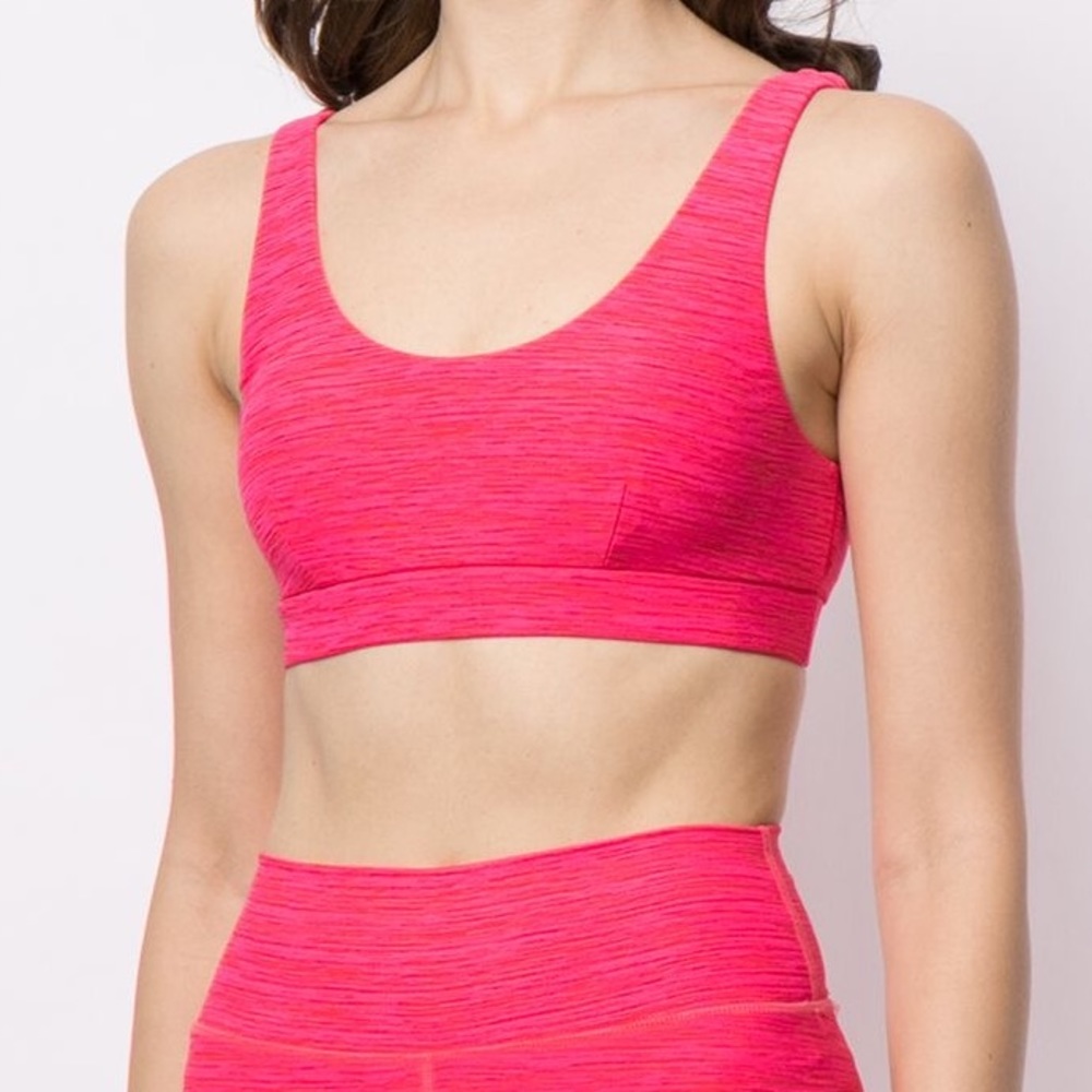 the upside saanvi daisy sports bra in pink (not padded) - Picture 3 of 7